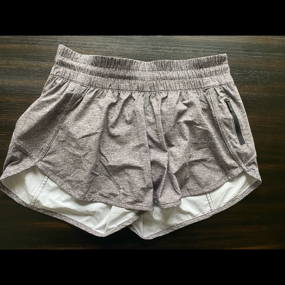 Lululemon Tracker Short V 4”